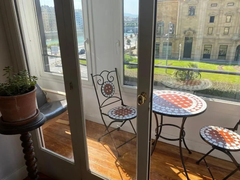 Foto - Kasa Reina HT LSS00215