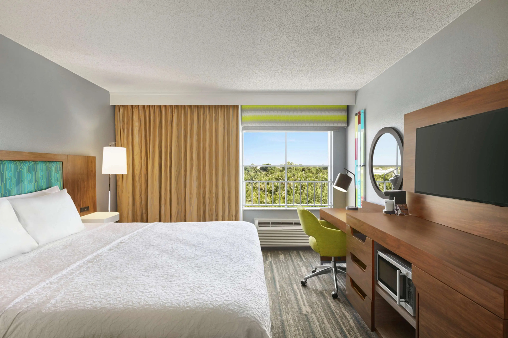 Photo - Hampton Inn & Suites Ft. Lauderdale Arpt/South Cruise Port