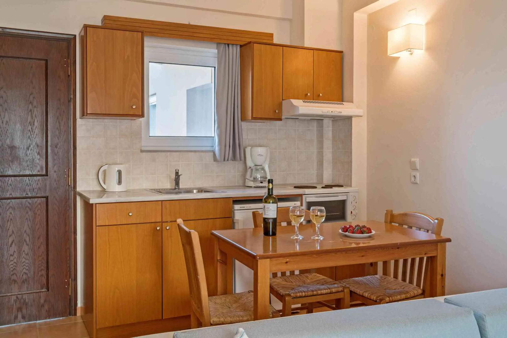 Photo - Batis Aero Beachfront Wellbeing Hotel