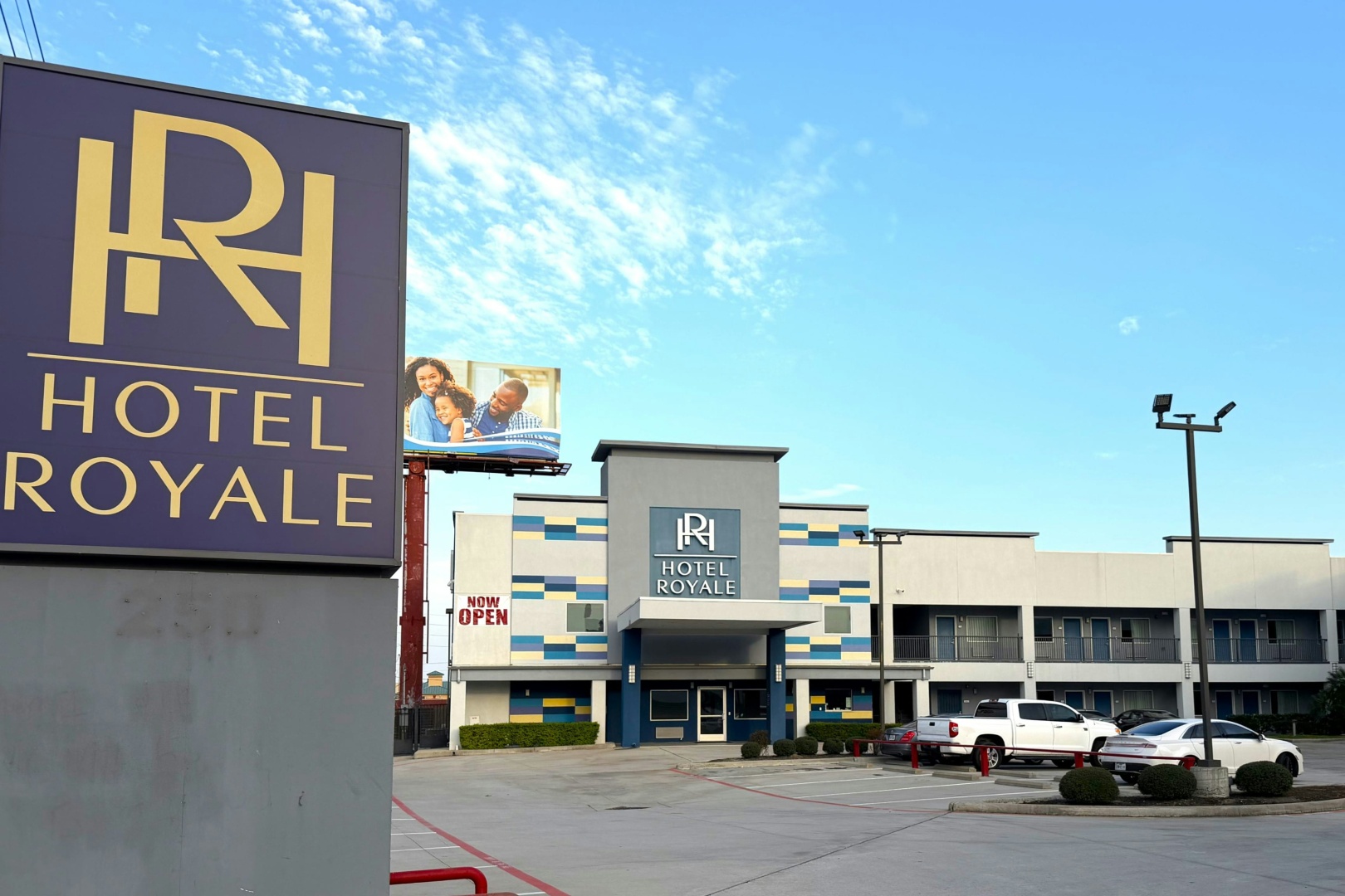 Photo - Hotel Royale IAH Airport North Houston I-45