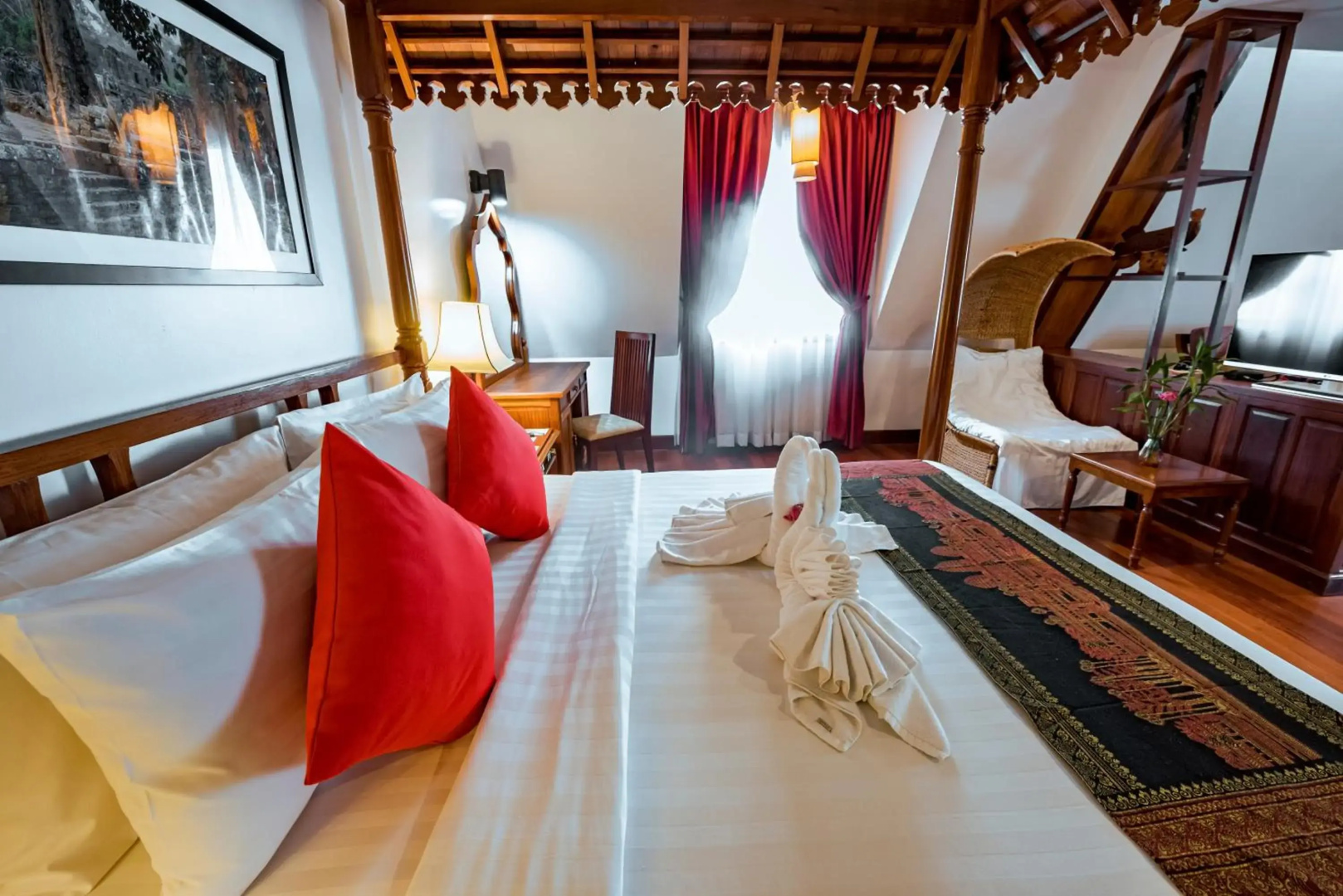 Photo - The Suite By Royal Crown Hotel