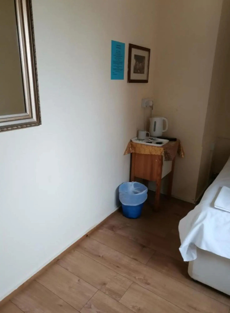 Foto - Swan Inn, Heathrow Airport