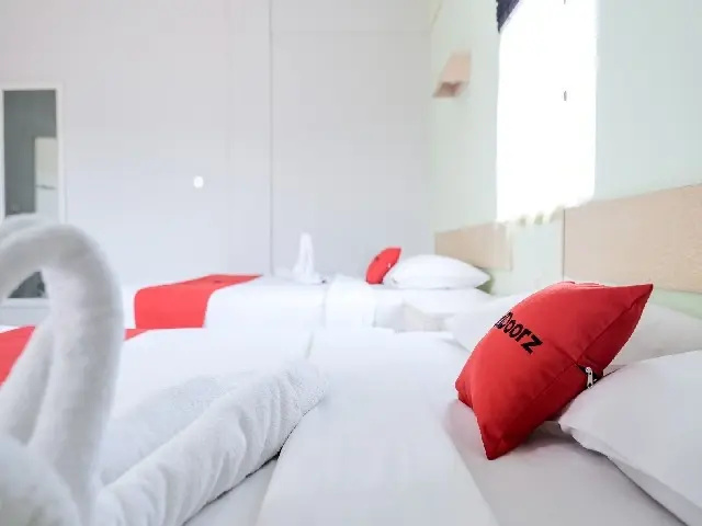Photo - RedDoorz Plus at Sunrise Hotel Sanur