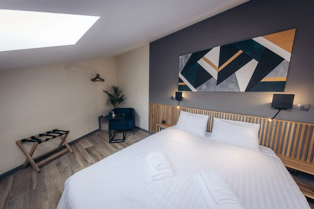 Photo - Hotel Forty One Bucharest
