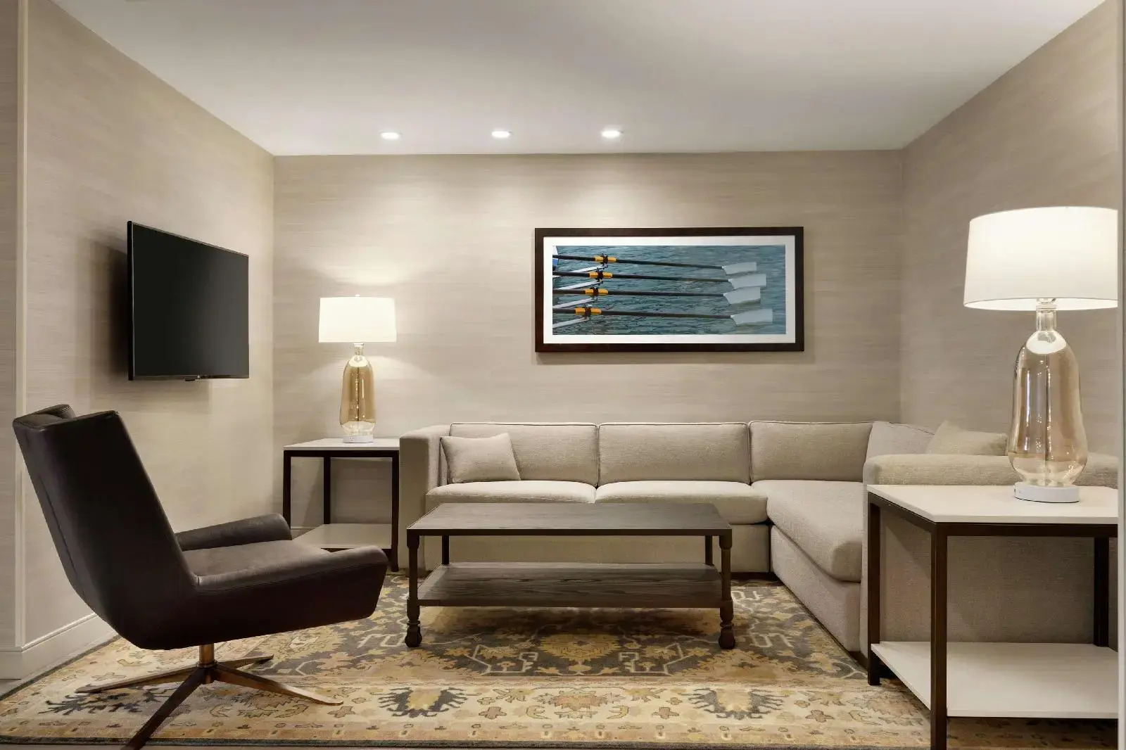 Foto - DoubleTree Suites by Hilton Hotel Boston - Cambridge