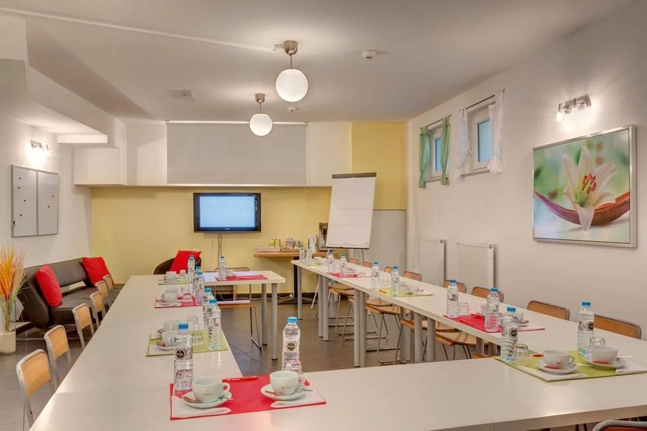 Foto - MEININGER Hotel Berlin Alexanderplatz