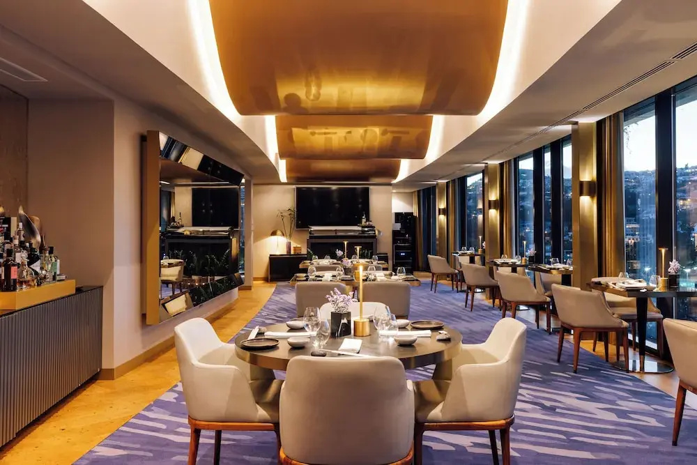 Photo - The Reserve - within Savoy Palace - The Leading Hotels of the World
