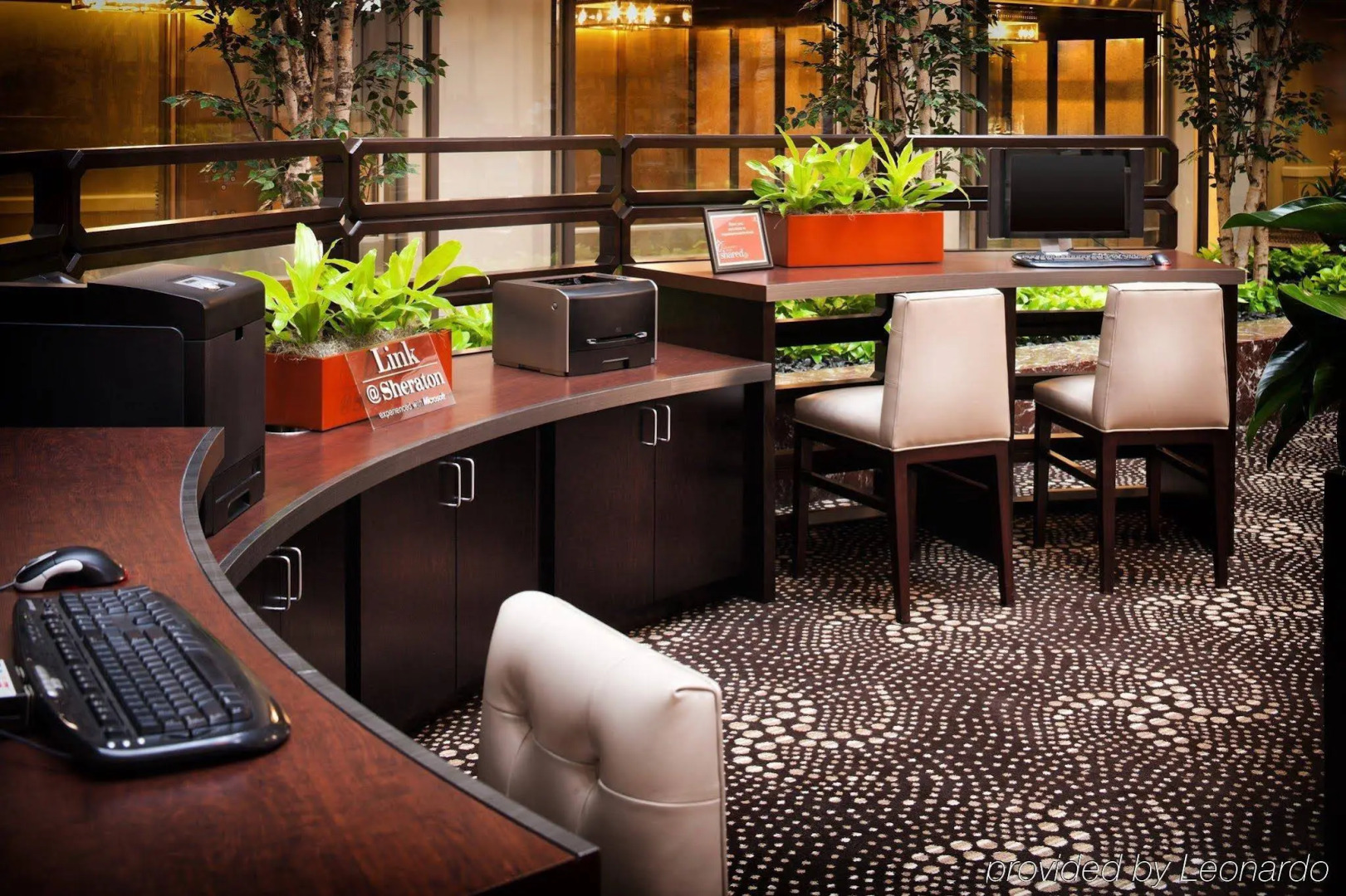 Photo - Sheraton Suites Chicago O'Hare