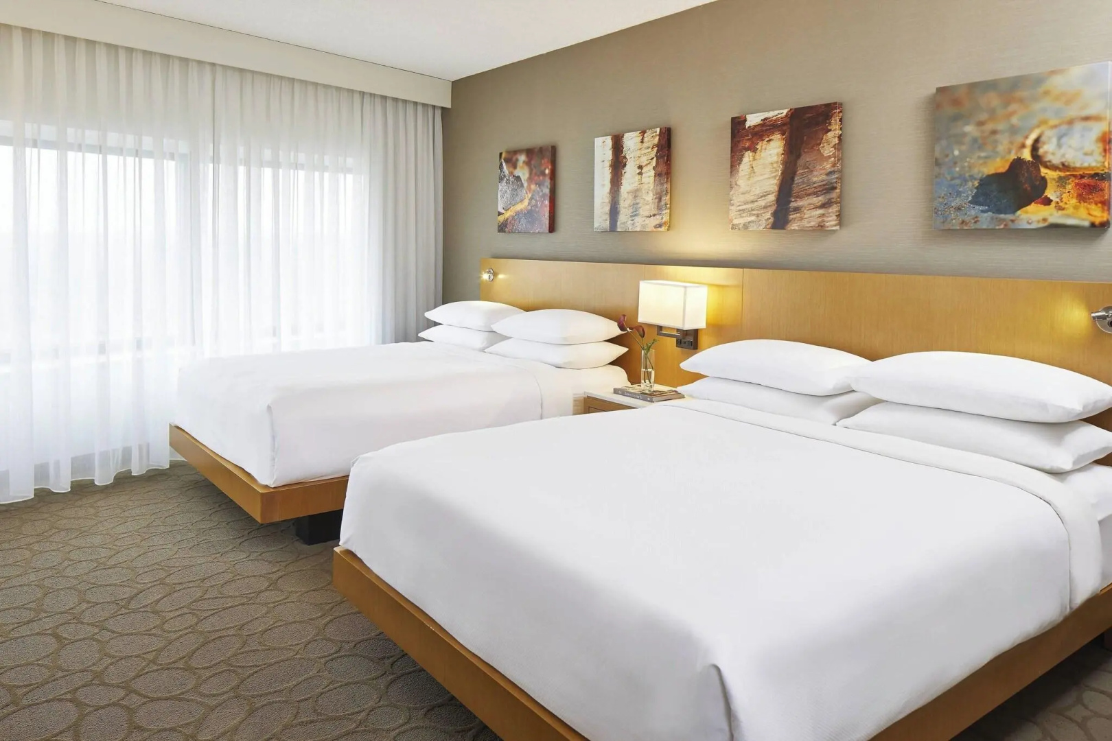 Photo - Renaissance Chicago Glenview Suites Hotel