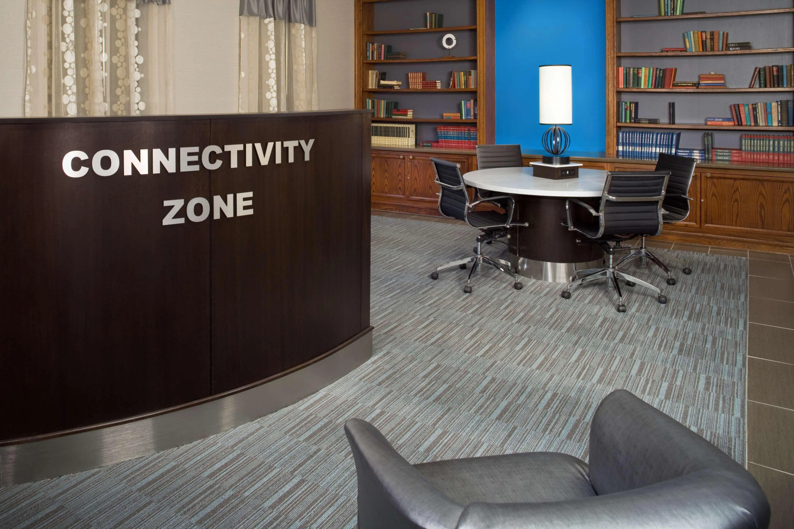 Photo - DoubleTree by Hilton Hotel Chicago Wood Dale - Elk Grove