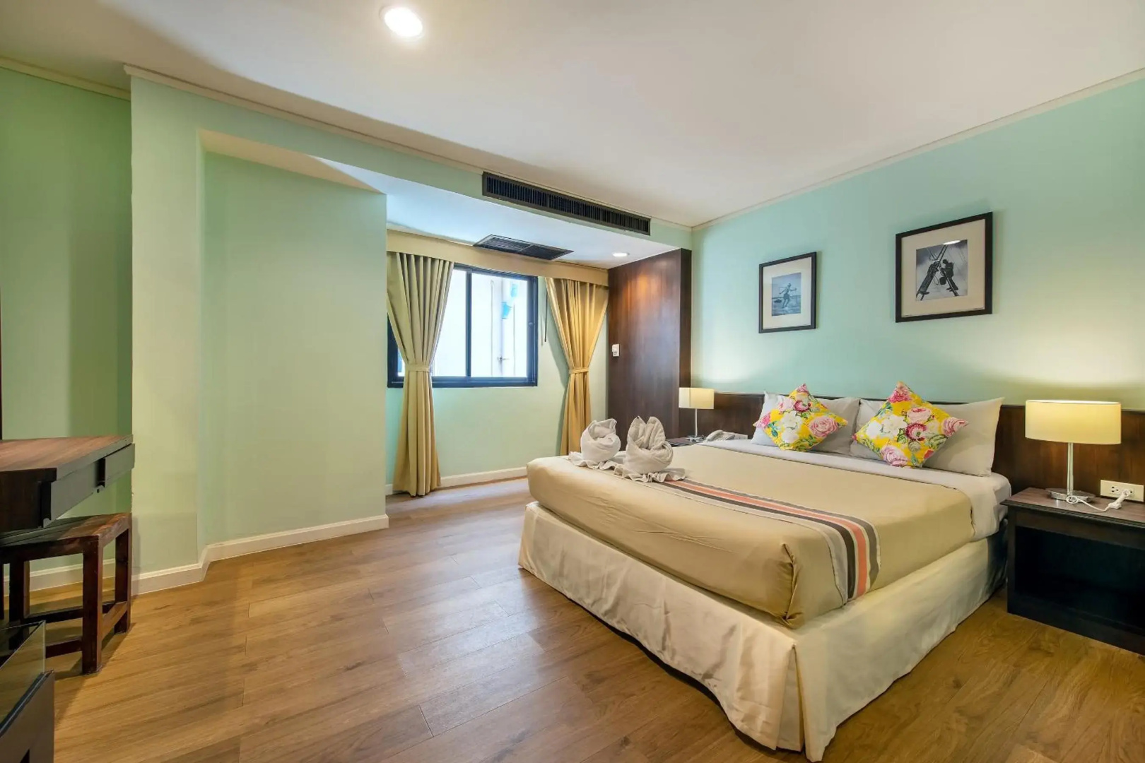 Photo - The Jomtien Twelve