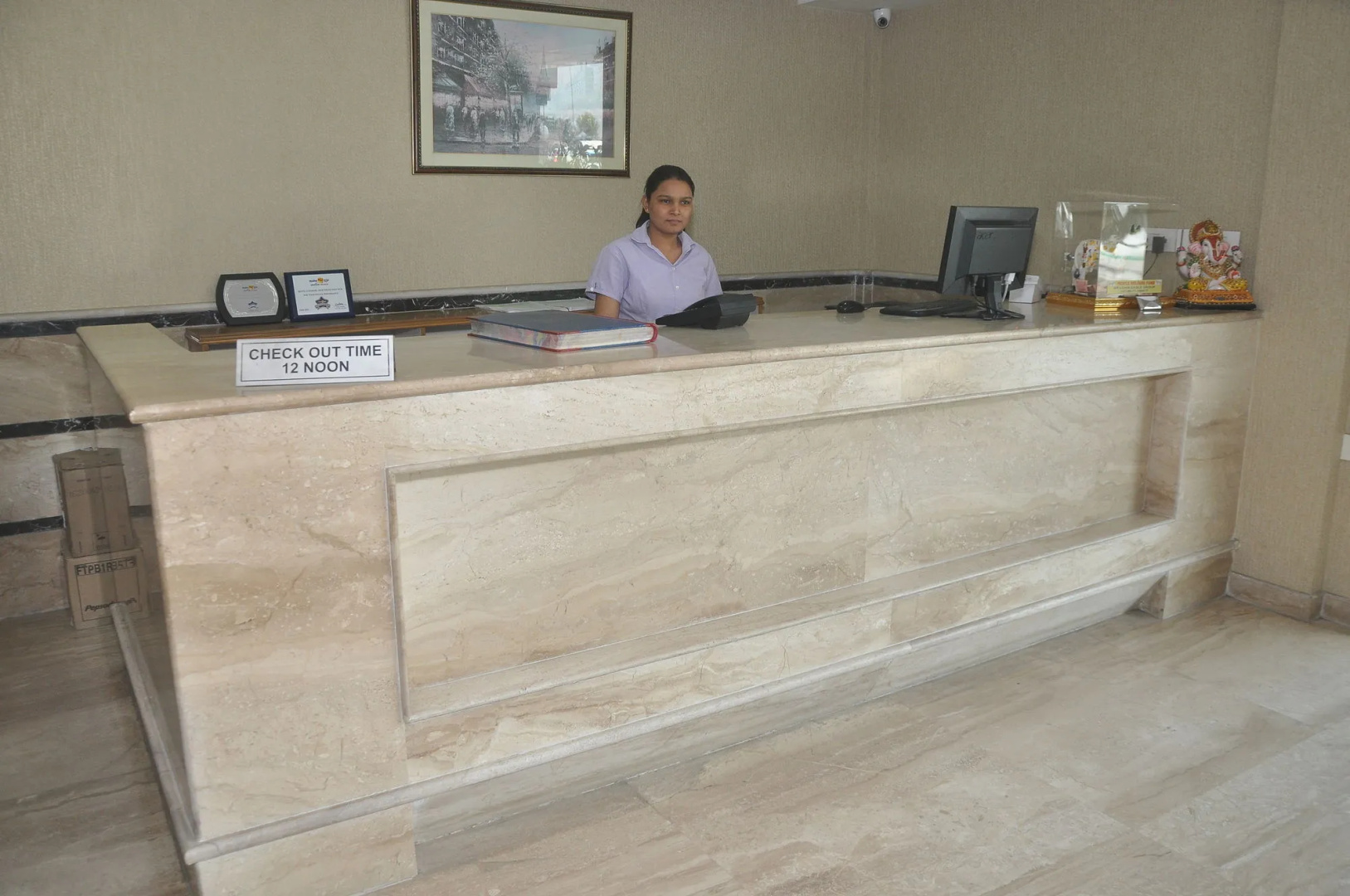 Photo - The Lohmod Premier On Delhi- Gurgaon Expressway Adj Aerocity -With Free Airport Pickup