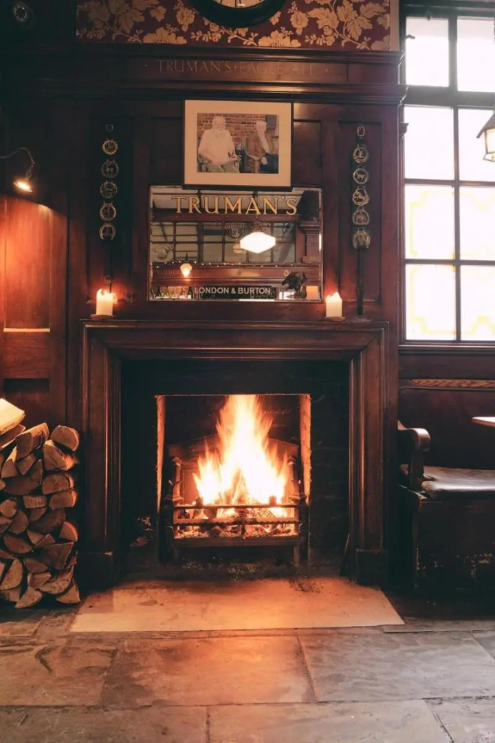 Photo - Rose and Crown Stoke Newington
