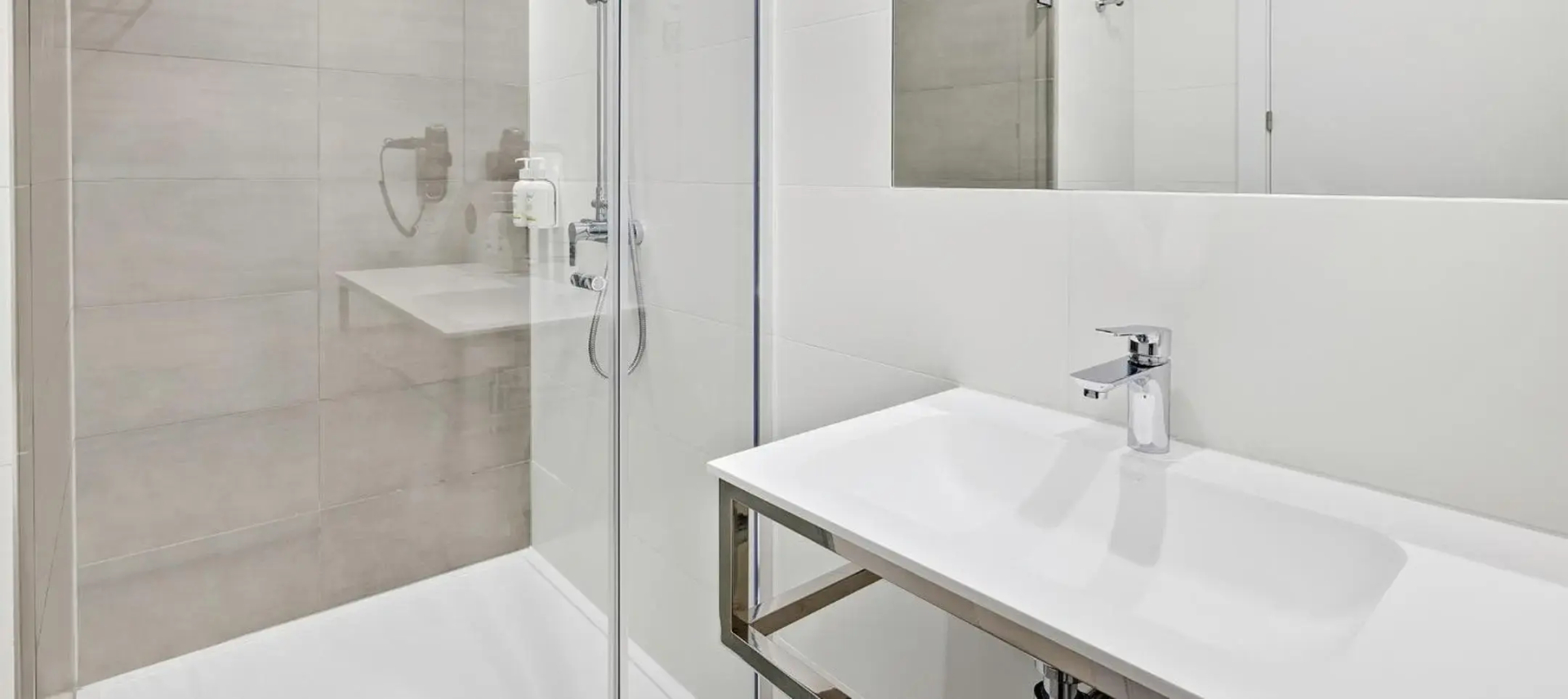 Photo - B&B HOTEL Madrid Tres Cantos