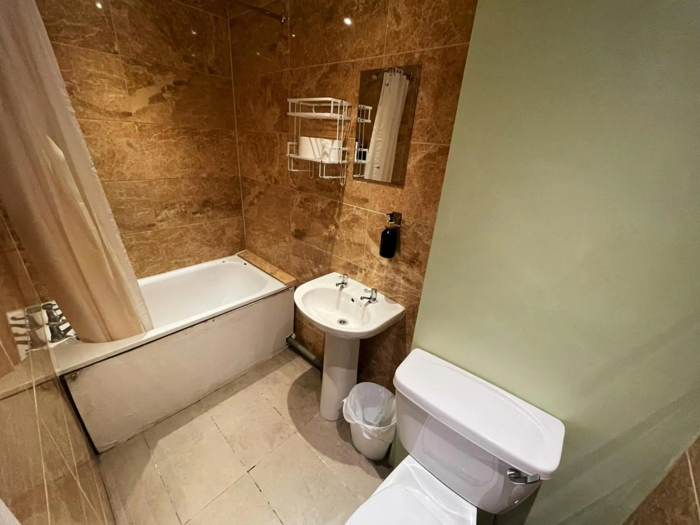 Photo - Somerset Hotel Baker Street London