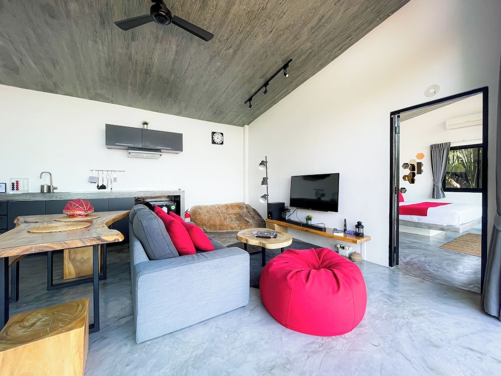 Pahili Pool Villas Koh Tao