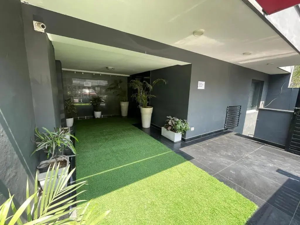 Foto - Saltstayz Express - Golf Course Road & DLF Phase-1