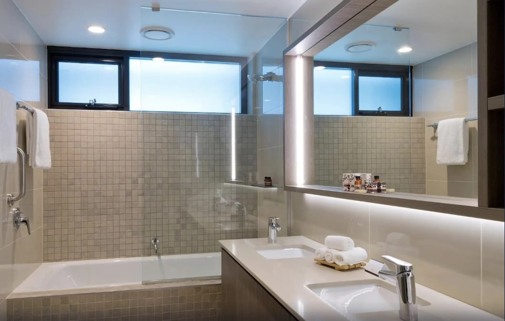 Photo - The Glen Hotel & Suites