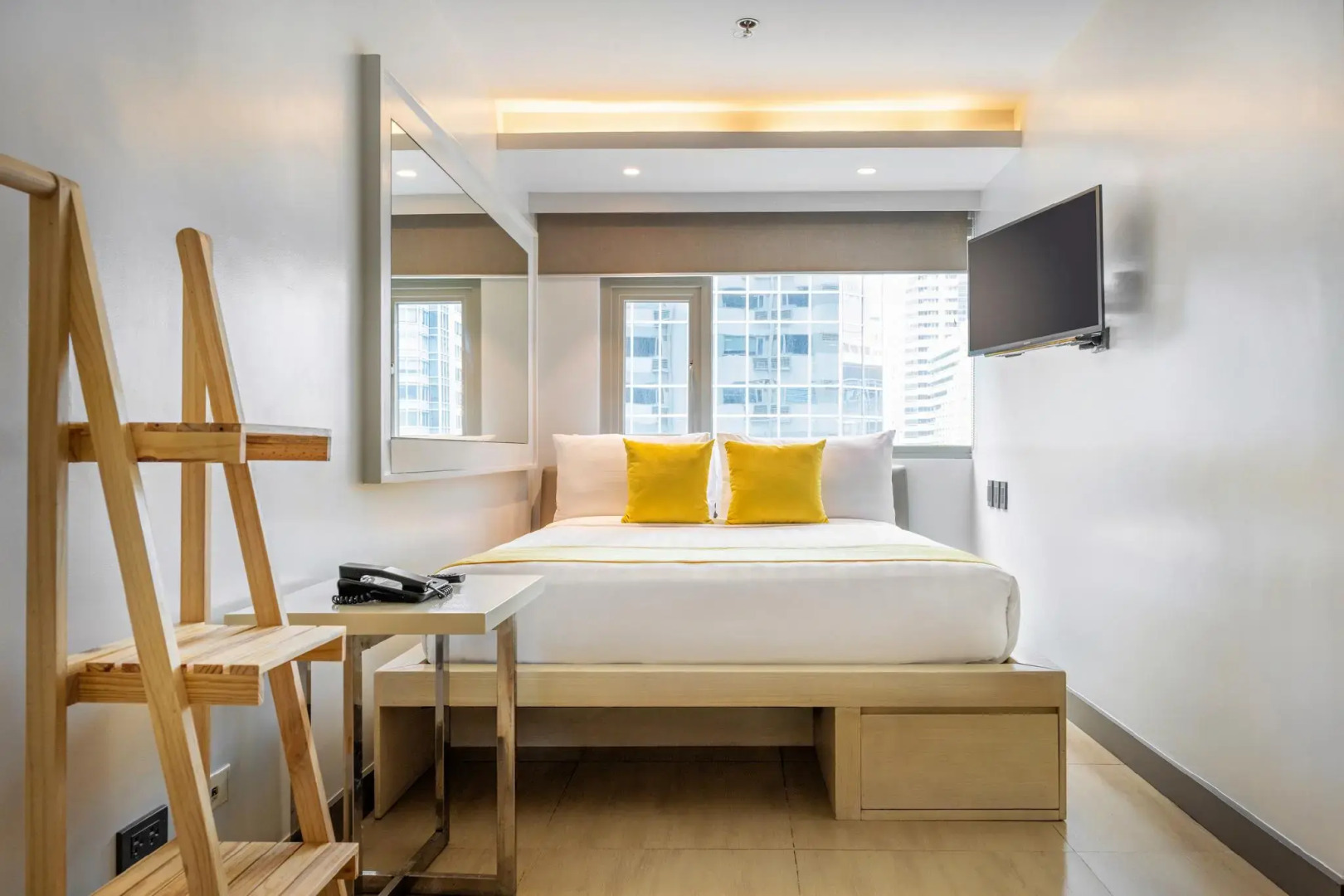 Foto - The Mini Suites Eton Tower Makati