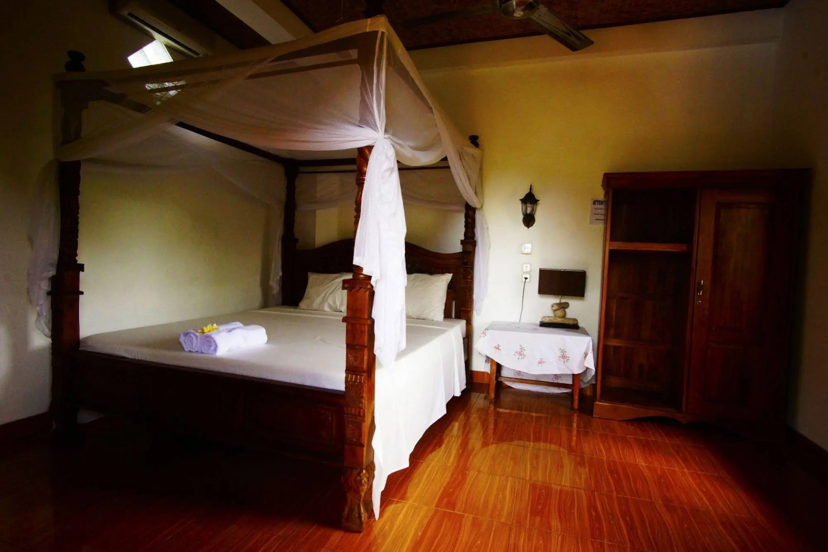 Photo - Sayong House