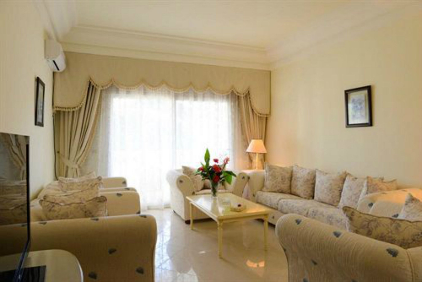 RESIDENCE MEHARI TABARKA THALASSO & SPA