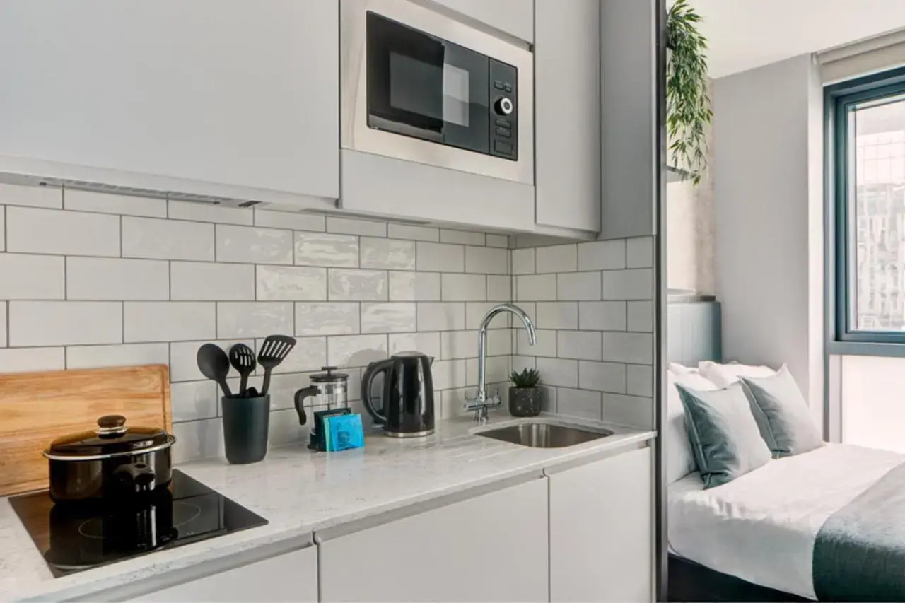 Photo - ARK Canary Wharf