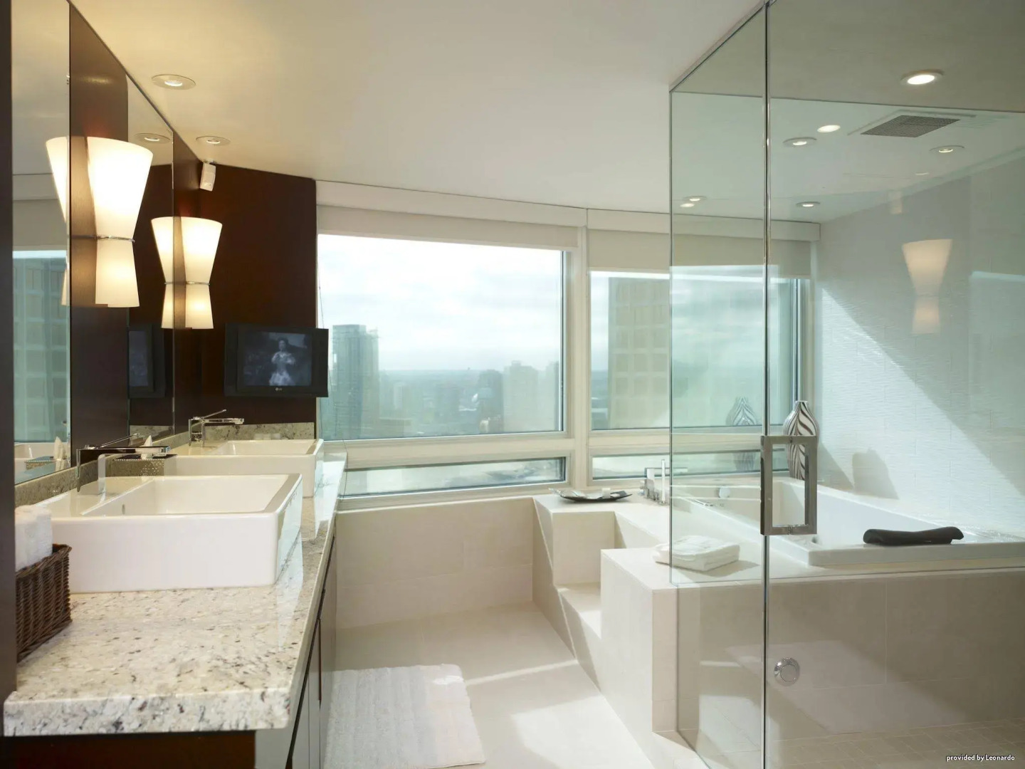Photo - Pan Pacific Vancouver
