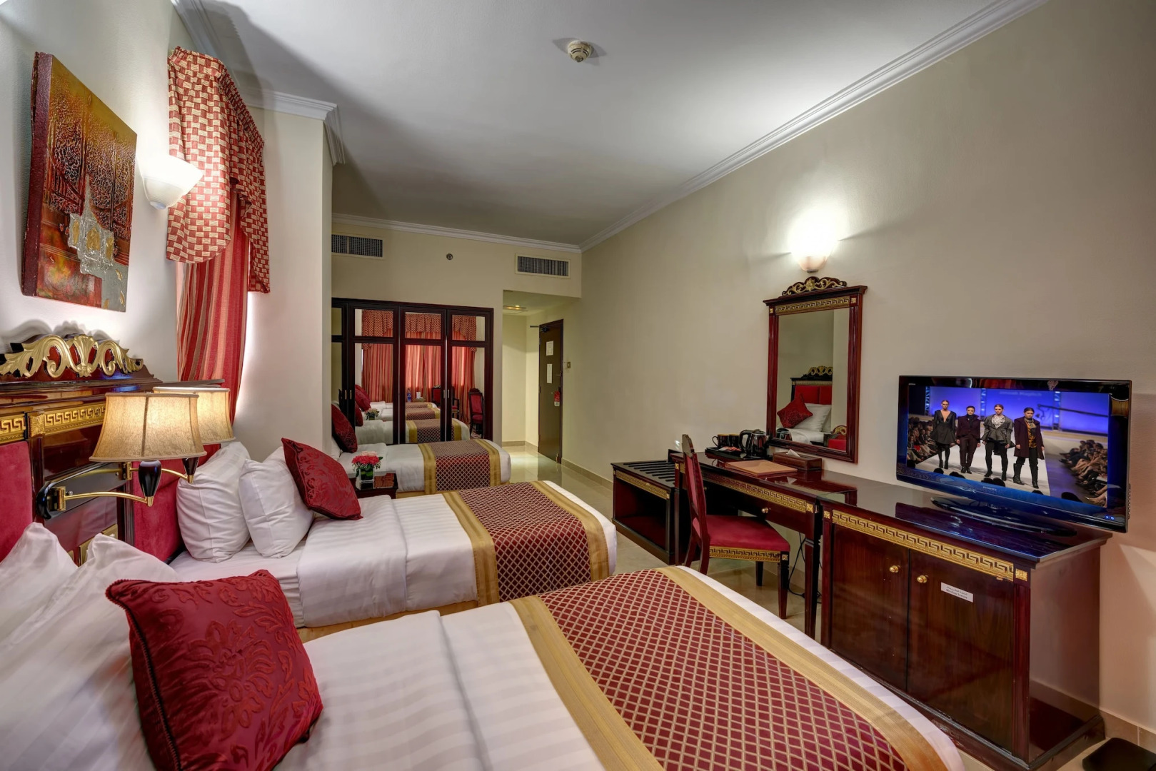 Photo - Comfort Inn Hotel Deira