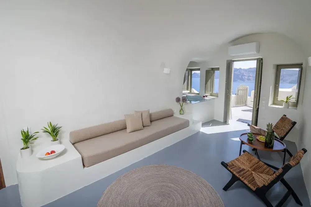 Photo - Kyrkos Collection