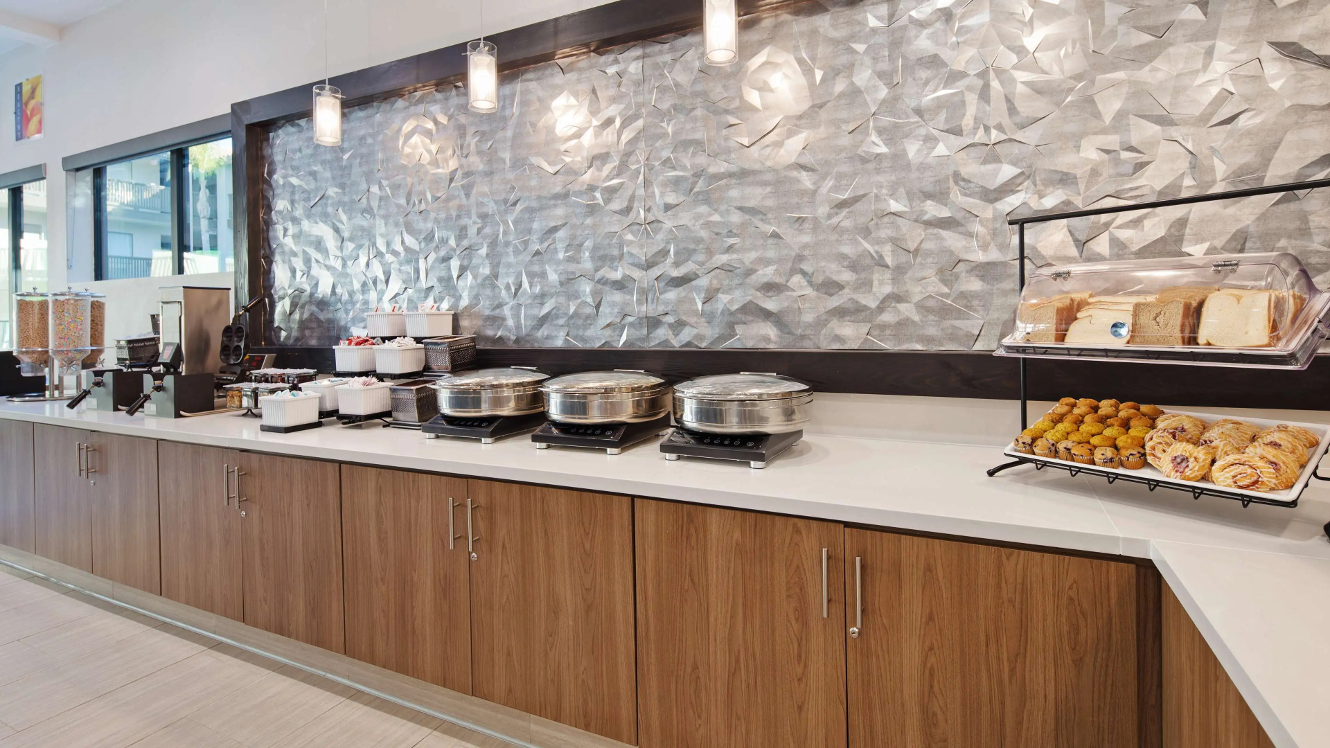 Photo - Best Western Carlsbad by the Sea