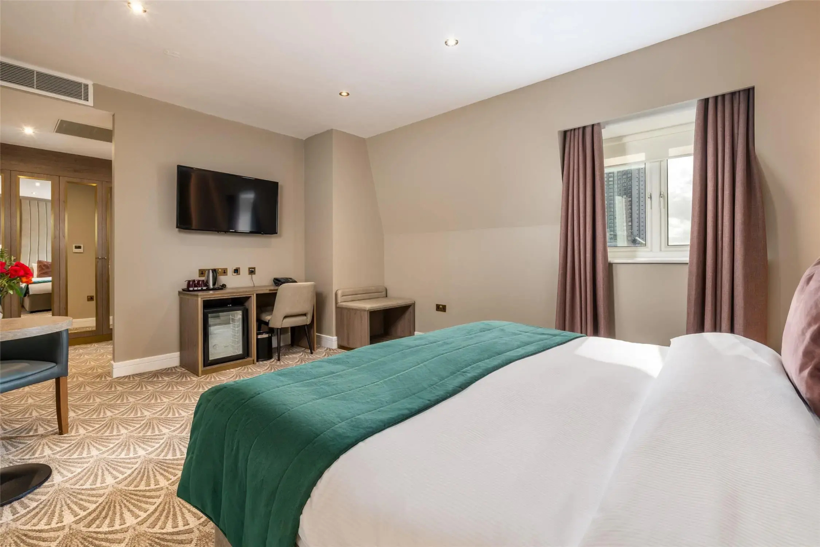 Photo - Washington Mayfair Hotel