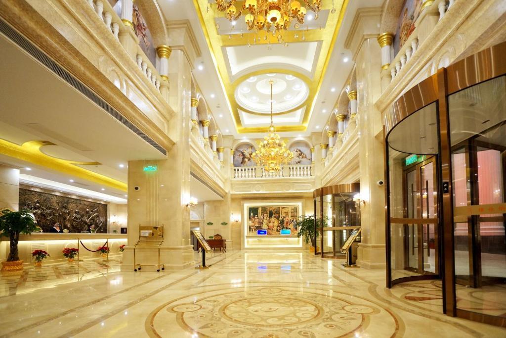 Photo - Vienna International Pudong Free Trade Zone