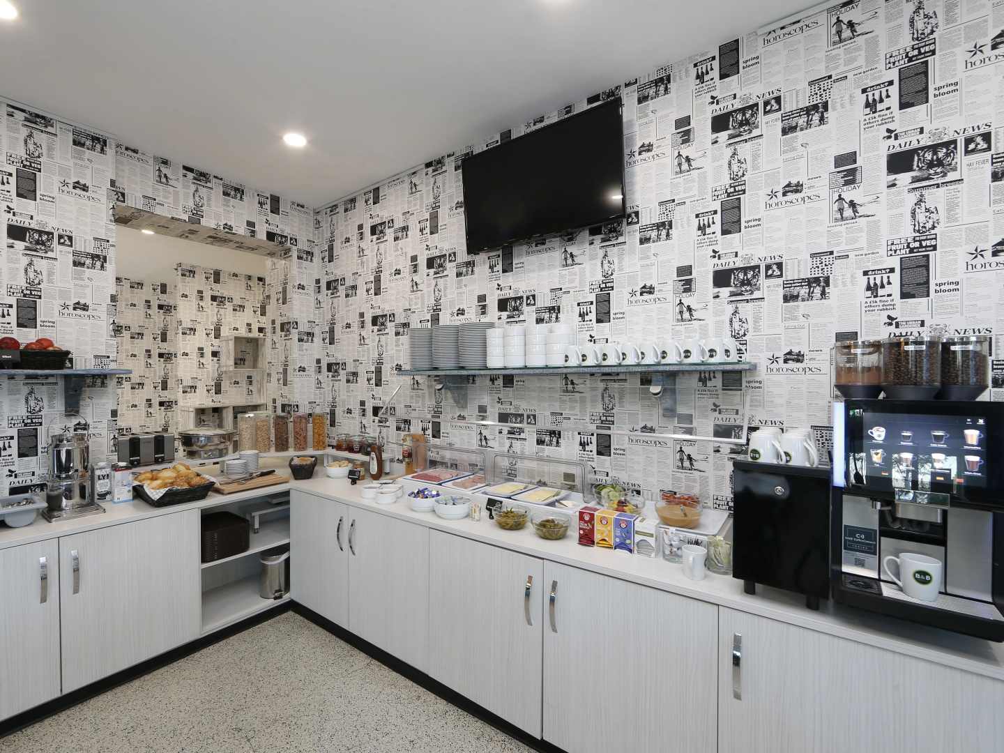 Photo - B&B HOTEL Berlin-Adlershof