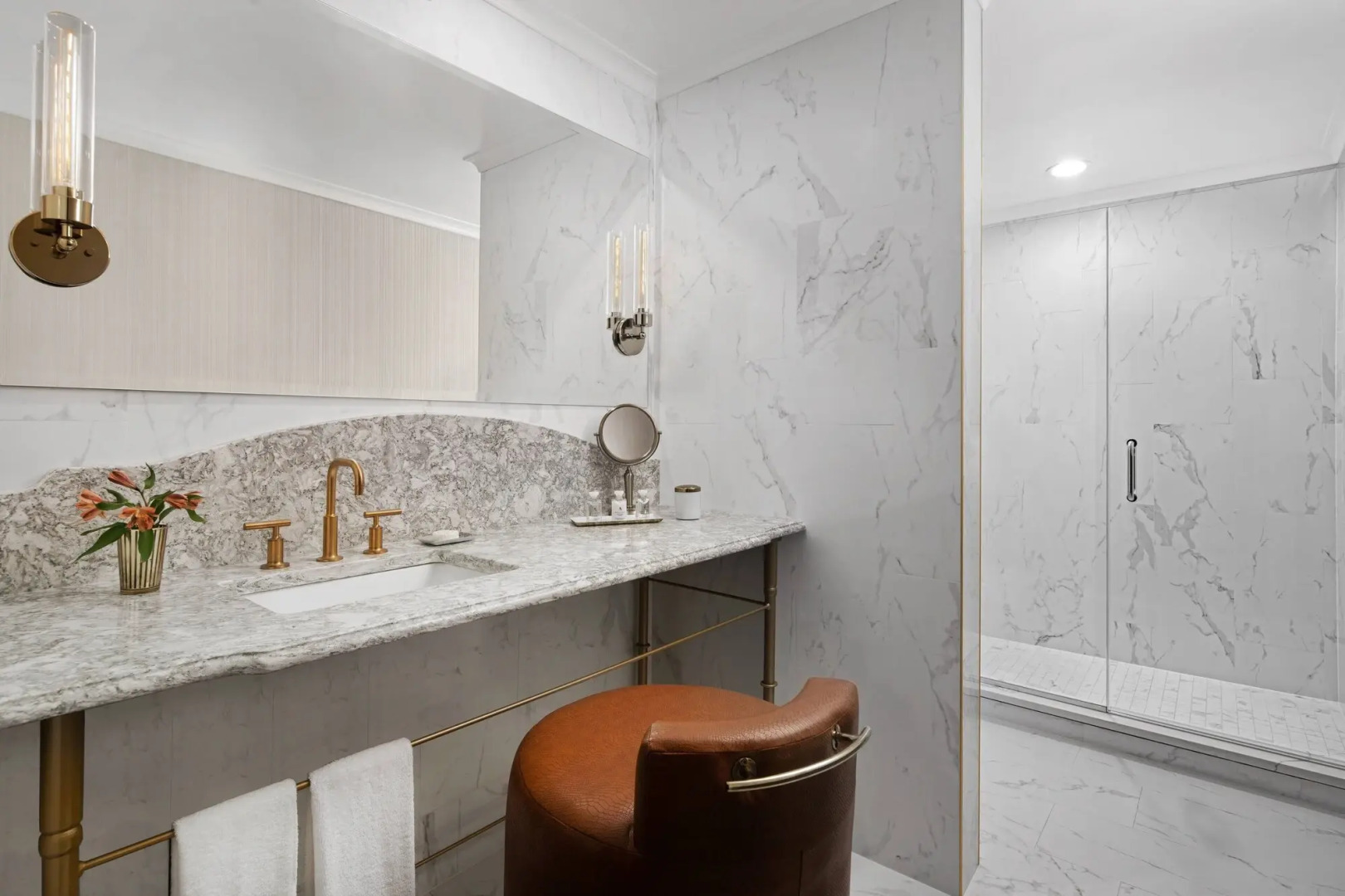 Foto - The Drake Oak Brook, Autograph Collection