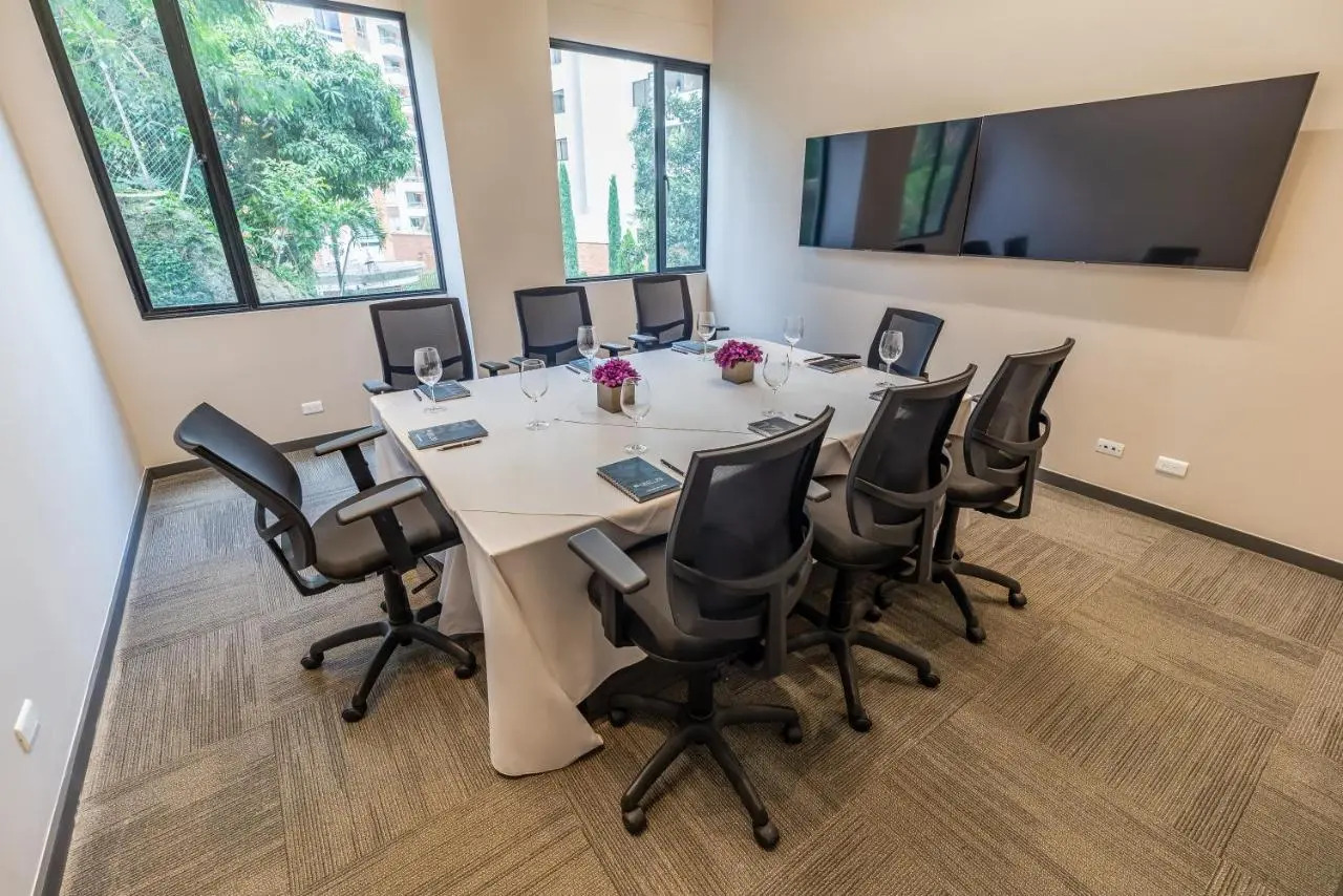 Foto - York Medellin, Curio Collection by Hilton