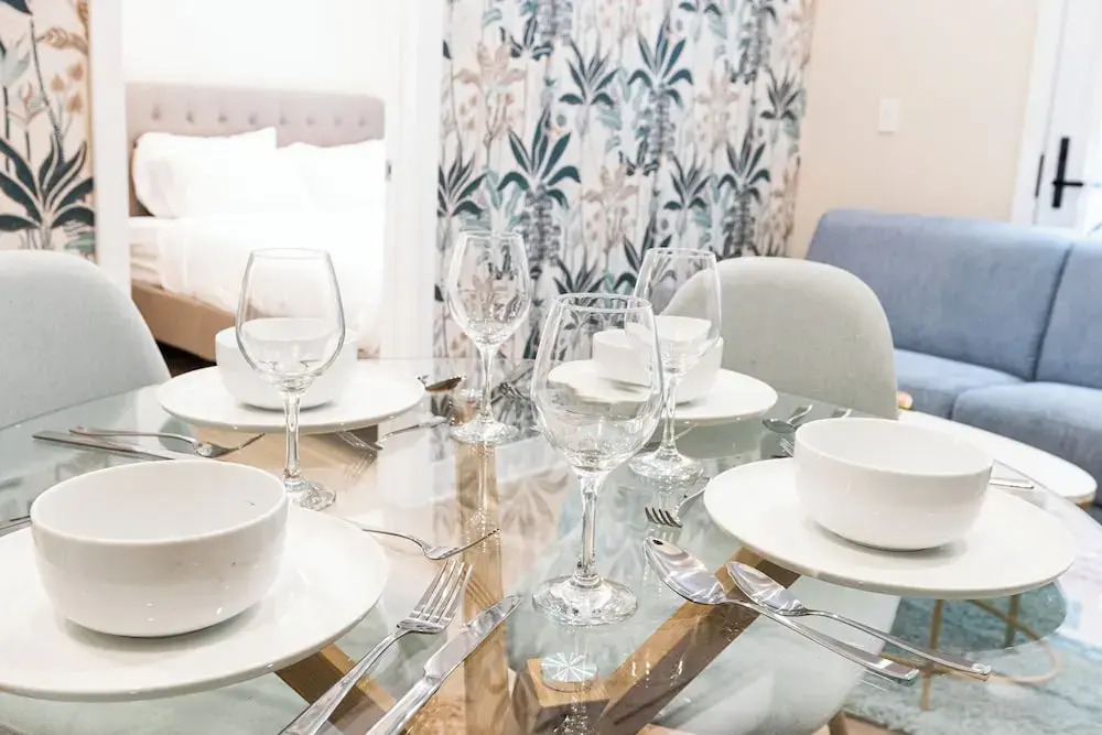 Photo - Mont Royal Suites - M11