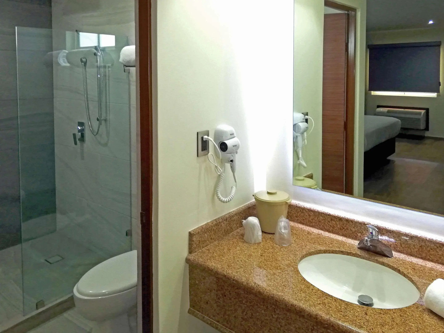 Foto - Comfort Inn Monterrey Norte