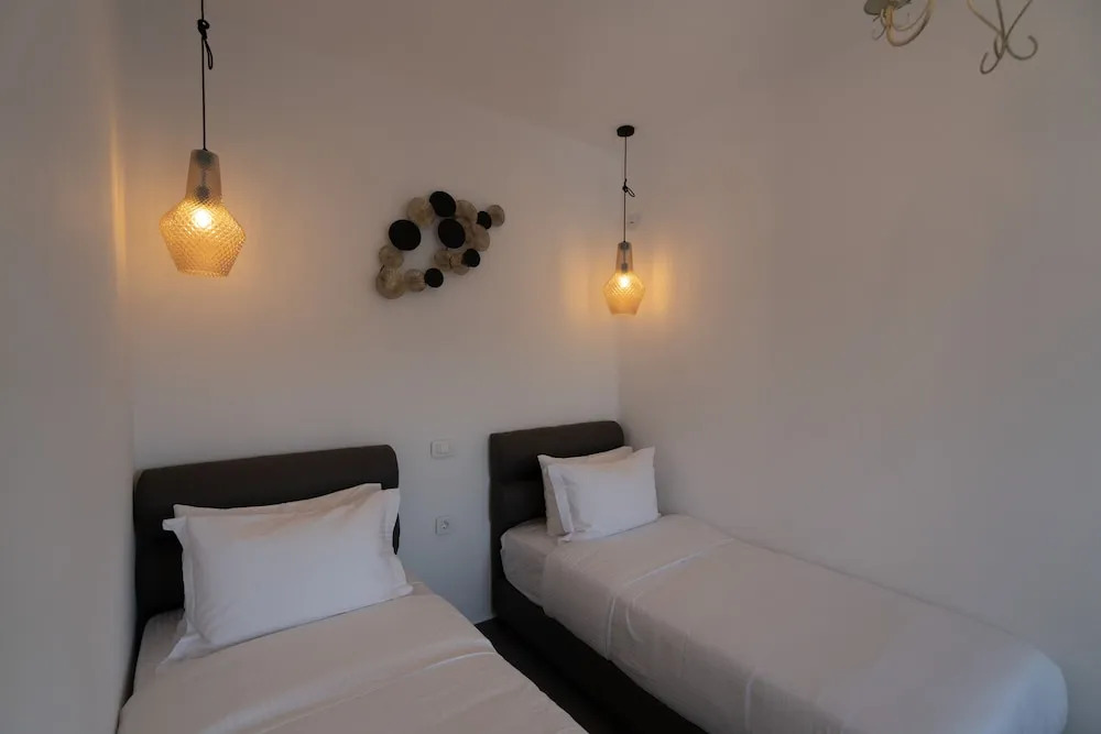 Photo - Santa Mar ECO Suites