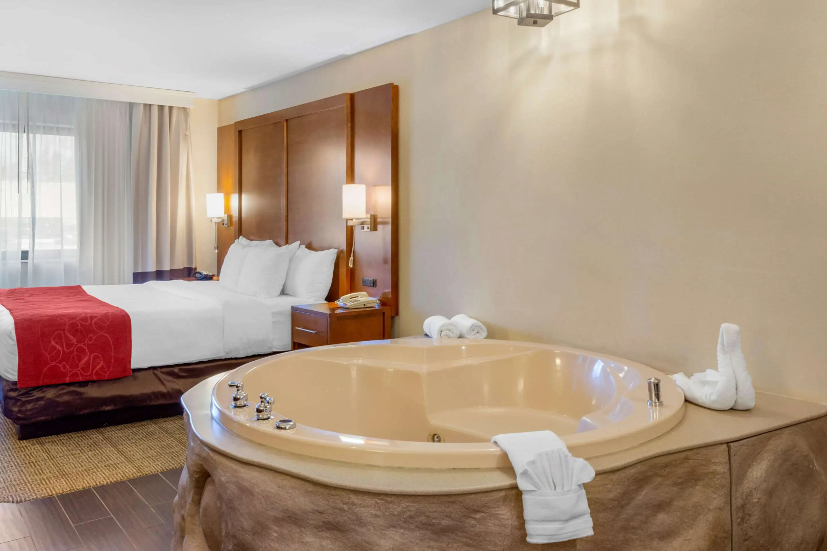 Photo - Comfort Suites Oakbrook Terrace near Oakbrook Center