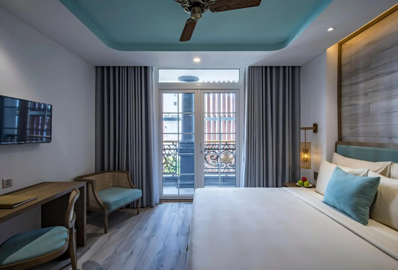 Photo - Icon Saigon - LifeStyle Design Hotel