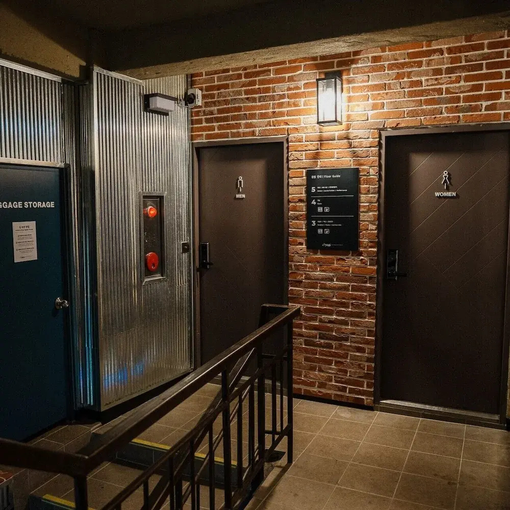 Photo - Original Backpackers