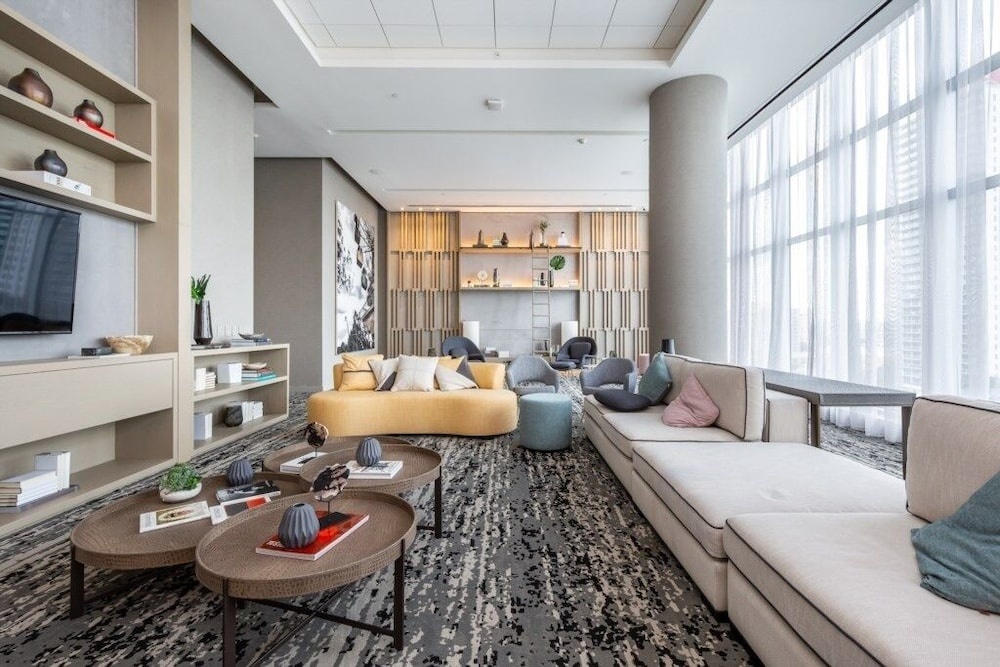 Photo - Hyde Beach House Luxury -resort 3 Bedroom Condo by RedAwning