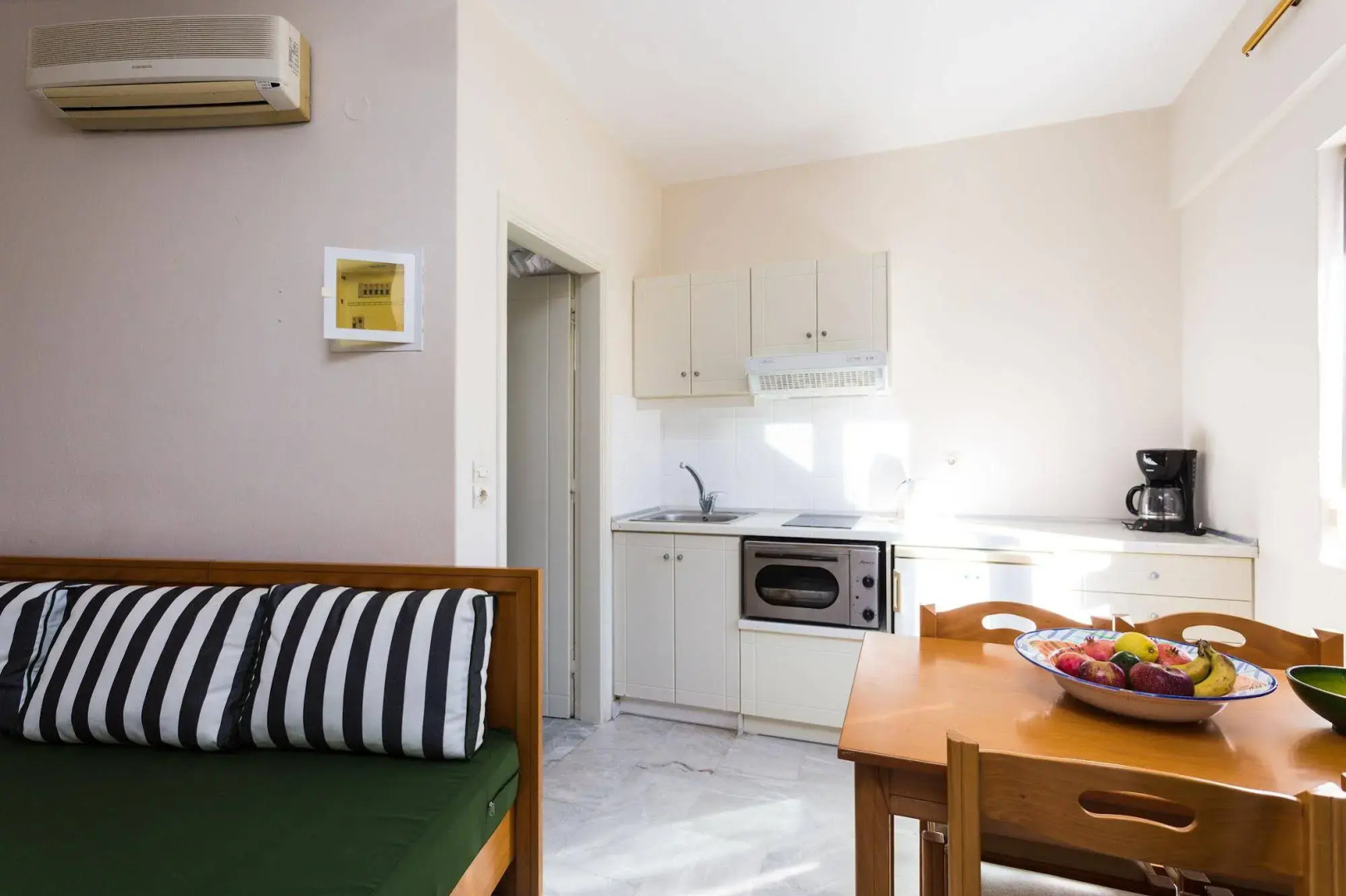 Foto - Radamanthy's Apartments