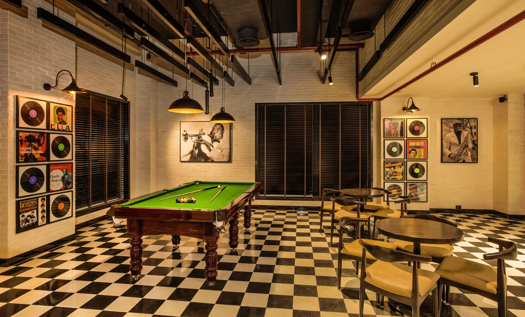 Photo - Lemon Tree Premier City Center Pune