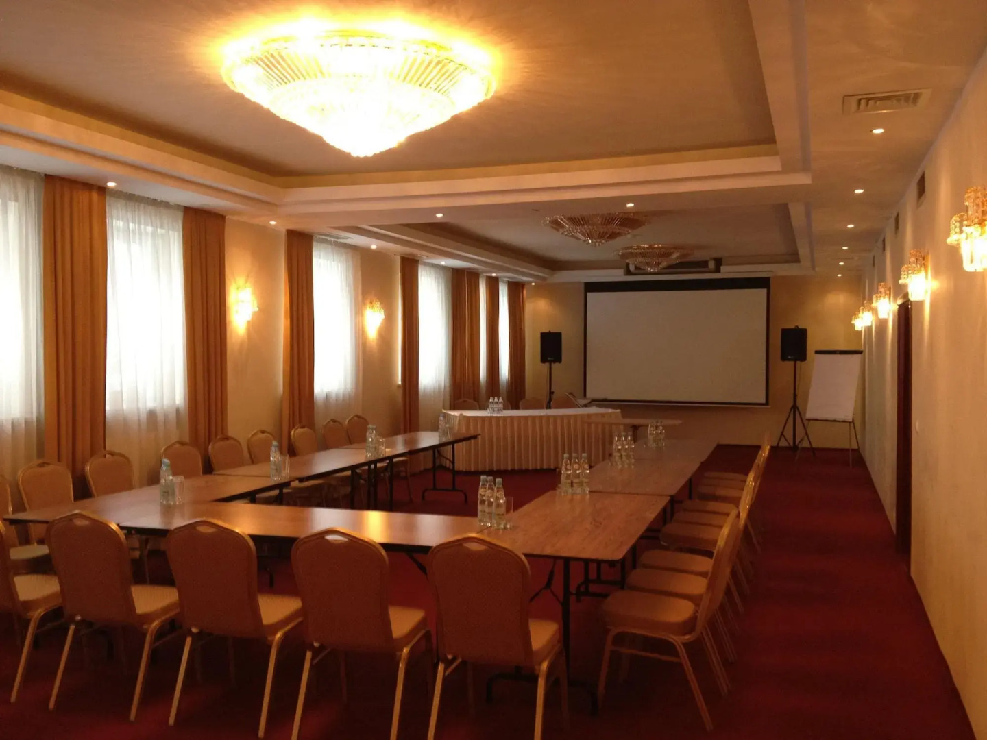 Photo - Hotel Holiday Park