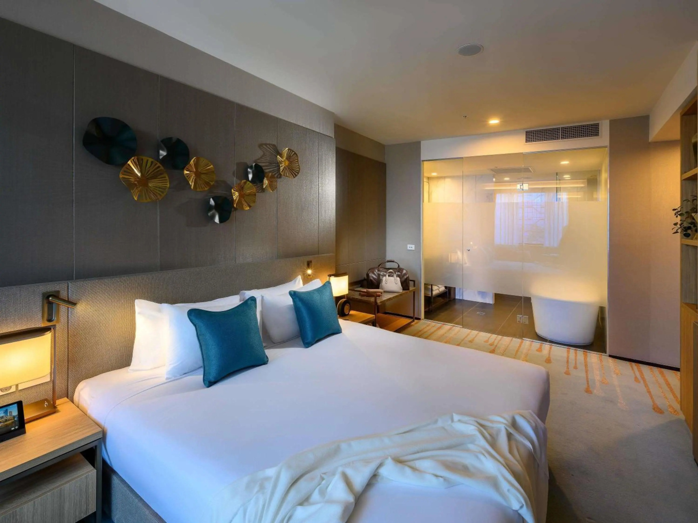 Photo - Novotel Melbourne Central