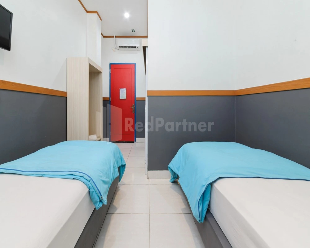 Photo - RedDoorz near Sarinah Mall
