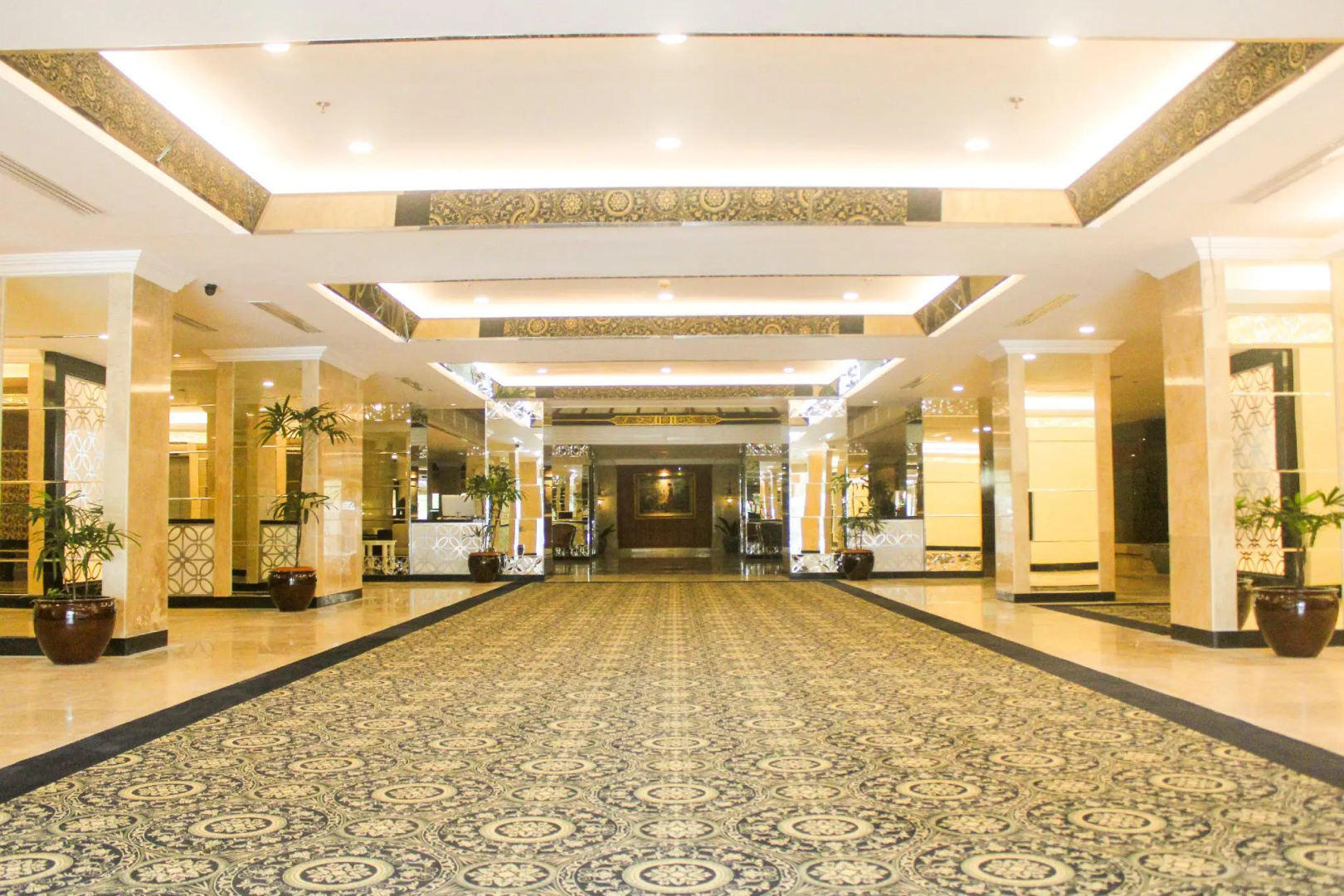 Foto - Hotel New Saphir Yogyakarta