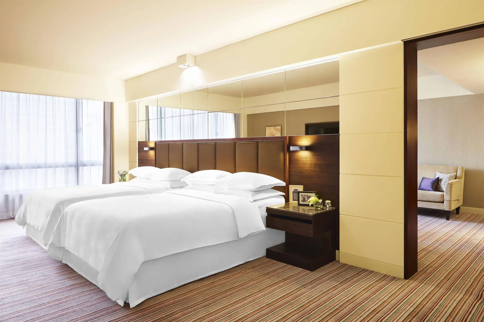 Photo - Sheraton Hong Kong Hotel & Towers