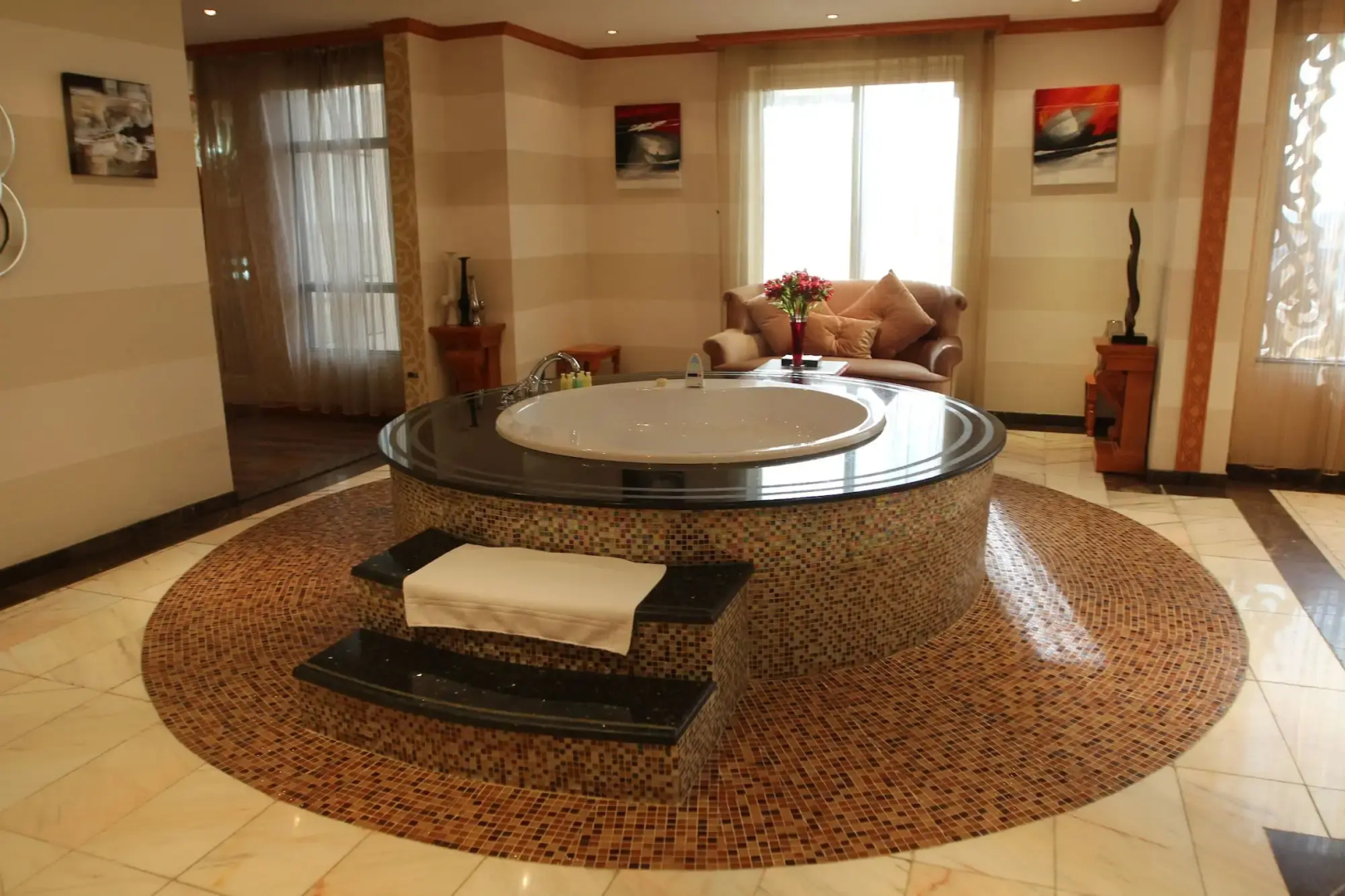 Photo - Madareem Hotel